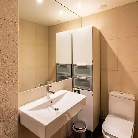 Well-located With Smart Space شقة *