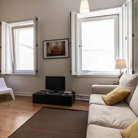 Lejlighed Well-located With Smart Space *